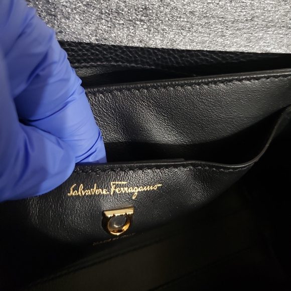 FERRAGAMO Glam Shoulder Bag - Picture 11 of 16